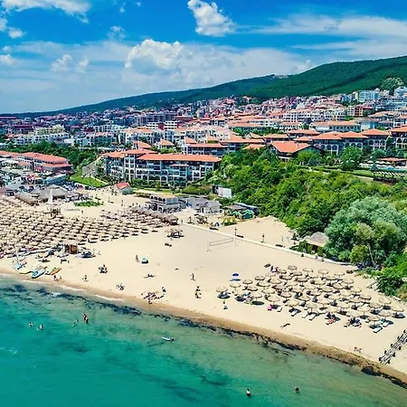 Stunning Seaview Apartament