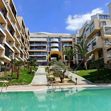 Stunning Seaview Apartament